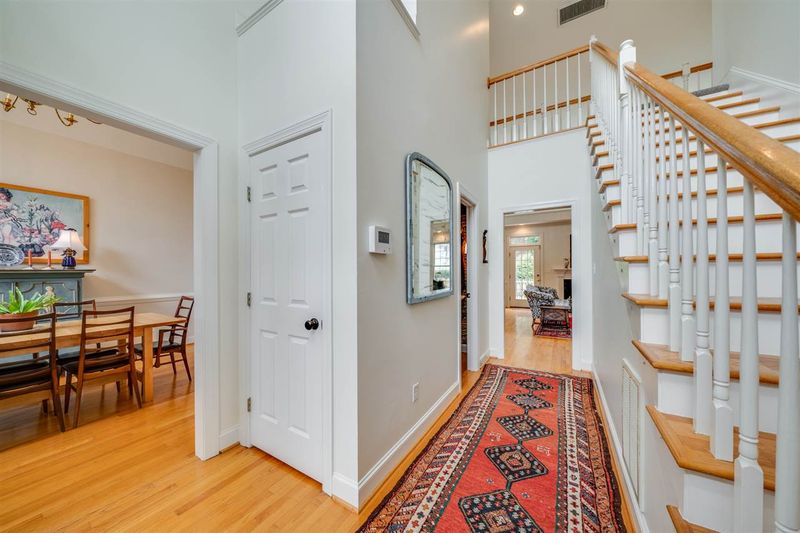 908 E Oak Dr, Durham, NC 27705