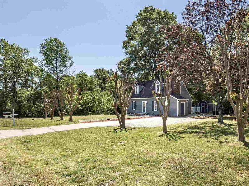908 Olive St, Apex, NC 27502