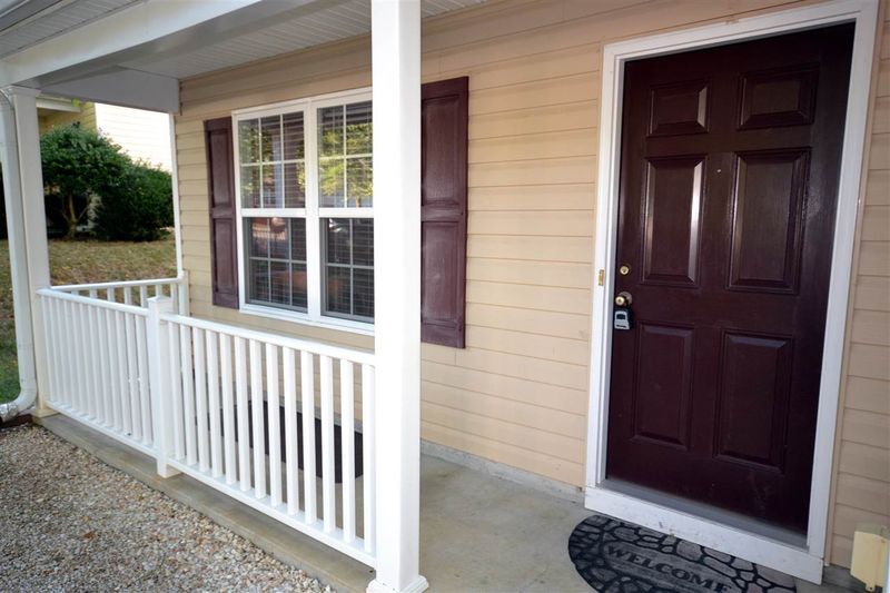 908 Pebblestone Dr, Durham, NC 27703