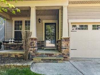 908 Pirouette Ct, Raleigh, NC 27606