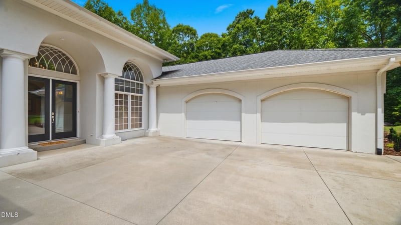 908 River Ridge Rd, Mebane, NC 27302