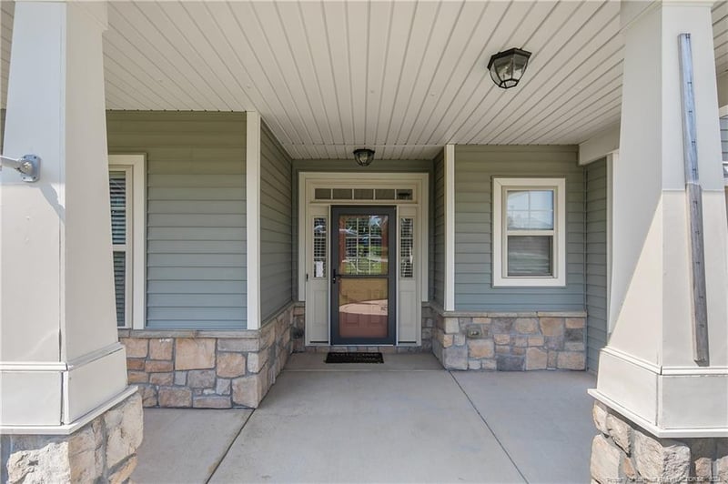 908 Ronald Reagan Dr, Fayetteville, NC 28311