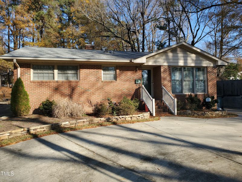 908 Ruby St, Durham, NC 27704