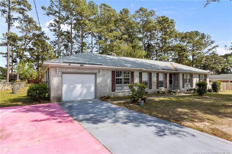 908 Ruton Ct, Fayetteville, NC 28303