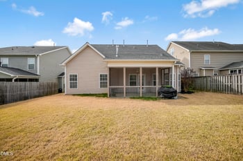 908 Sequoia Ridge Dr, Fuquay Varina, NC 27526