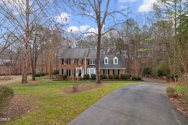 908 Streamer Ct, Raleigh, NC 27614