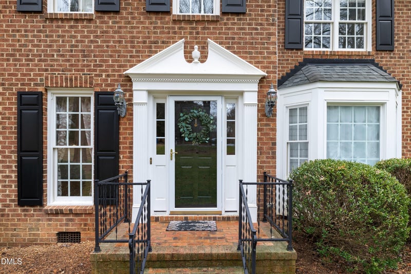 908 Streamer Ct, Raleigh, NC 27614