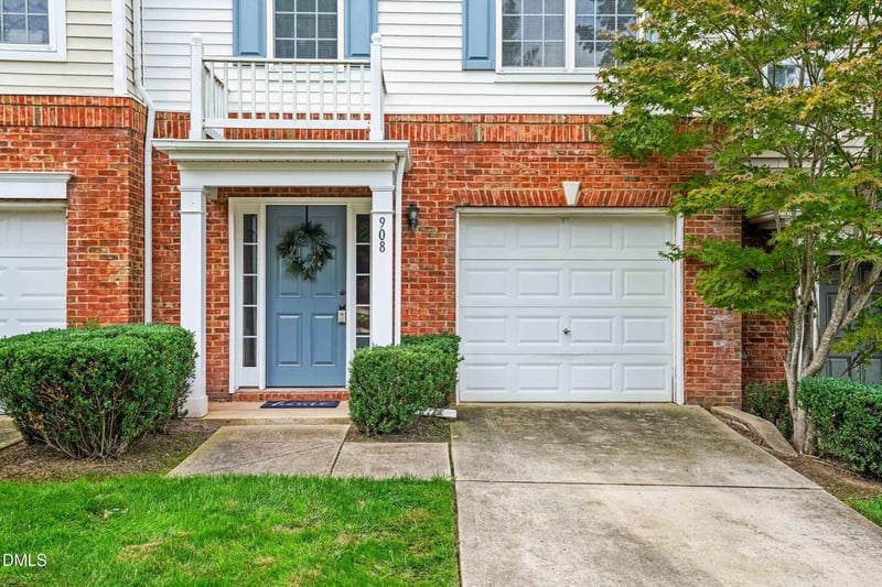 908 Sutter Gate Ln, Morrisville, NC 27560