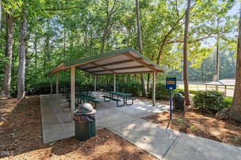 908 Tanglewood Dr, Cary, NC 27511