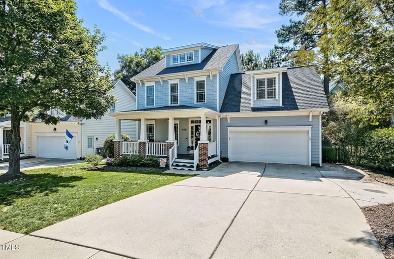 908 Town Side Dr, Apex, NC 27502