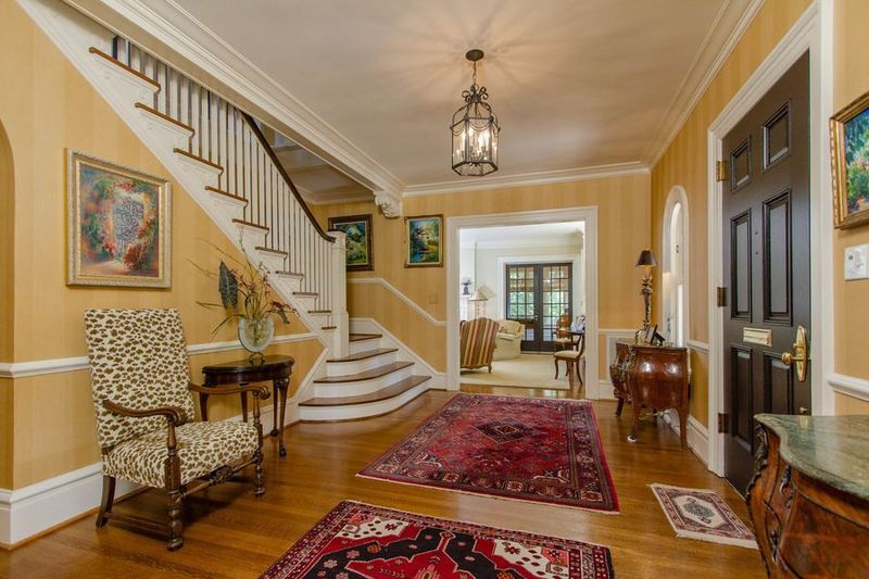 908 Vance St, Raleigh, NC 27608