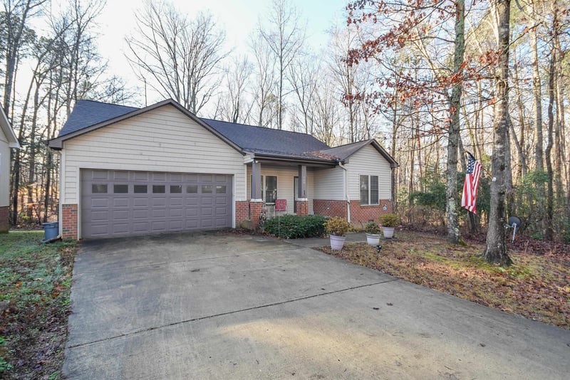 908 Windrace Trl, Sanford, NC 27332