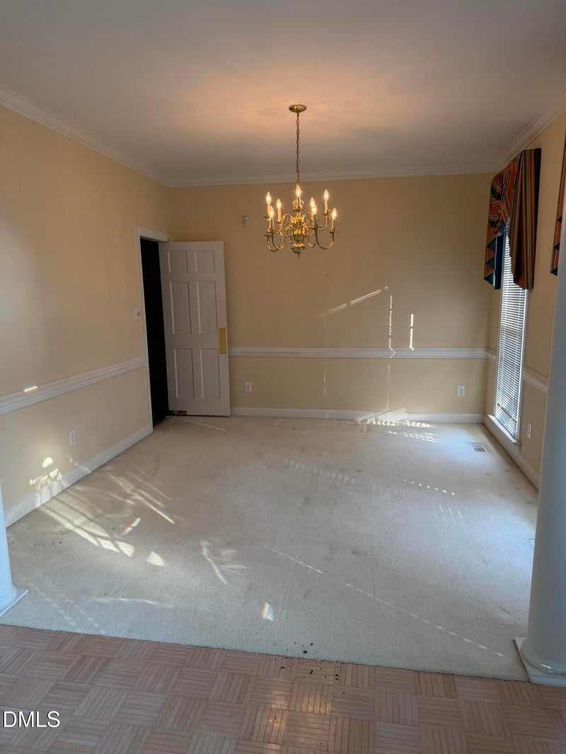 908 Windrow Ln, Raleigh, NC 27603