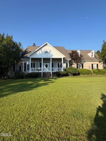 908 Windrow Ln, Raleigh, NC 27603