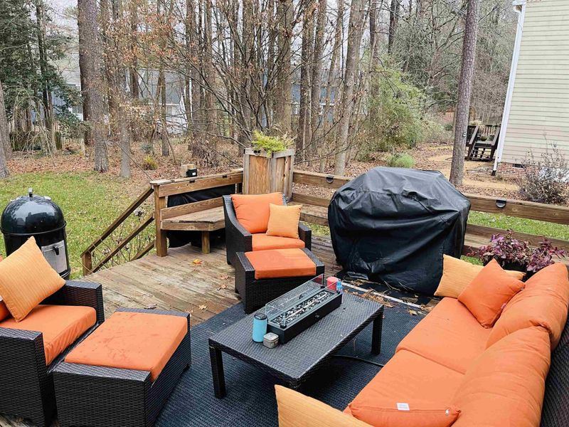909 Beddingfield Dr, Knightdale, NC 27545