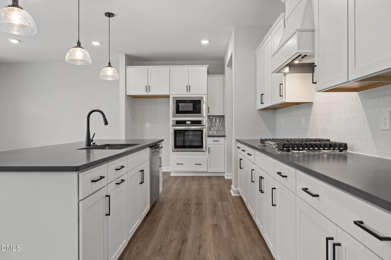 909 Diana Victoria Ct, Wendell, NC 27591