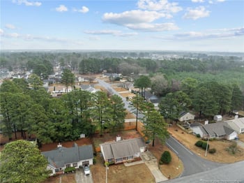 909 Flintwood Rd, Fayetteville, NC 28314