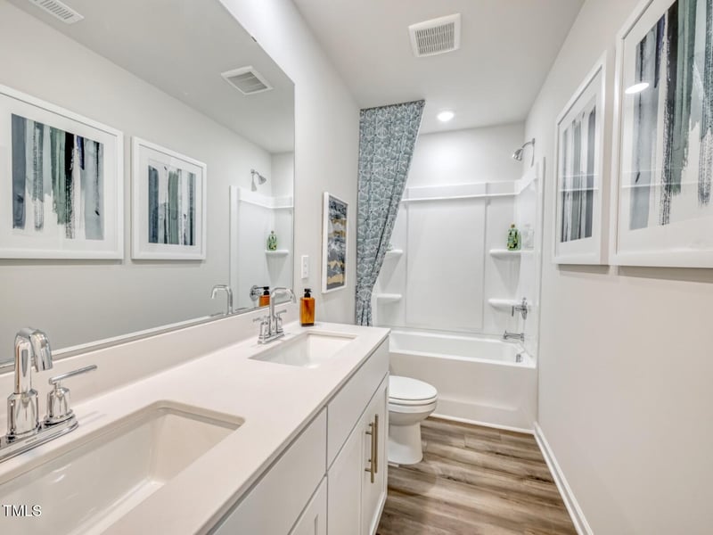 909 Grand Mesa Dr, Garner, NC 27529