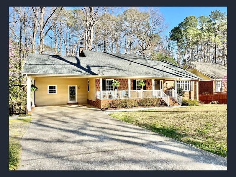 909 Kathryn St, Cary, NC 27511