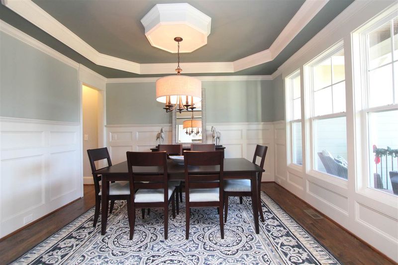 909 Keith Rd, Wake Forest, NC 27587