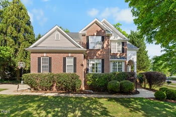 909 Kennesaw Ct, Hillsborough, NC 27278