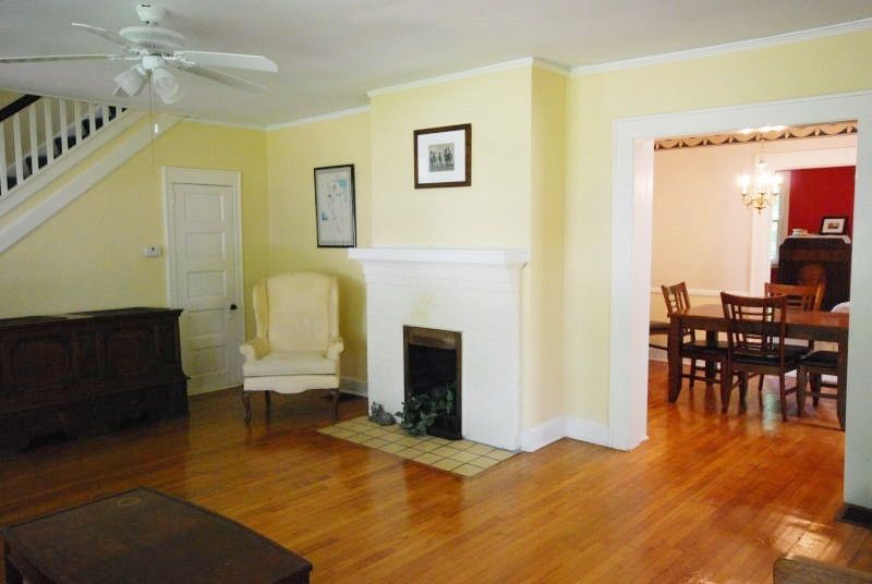909 Knox St, Durham, NC 27701