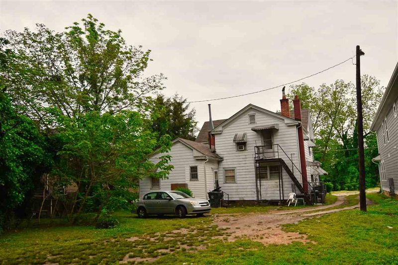 909 E Martin St, Raleigh, NC 27601