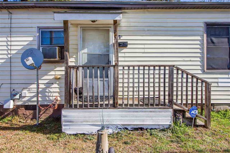 909 S Mckay Ave, Dunn, NC 28334