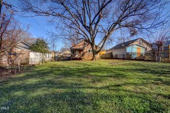 909 Morehead St, Burlington, NC 27215