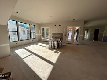 909 Oberlin Rd, Raleigh, NC 27605