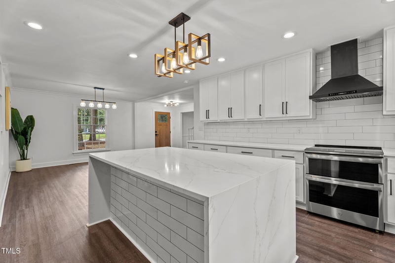 909 Parkside Dr, Wilson, NC 27896