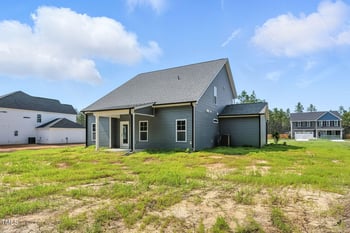 909 Rhum Dr, Fayetteville, NC 28311