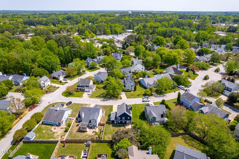 909 Starkland Way, Holly Springs, NC 27540