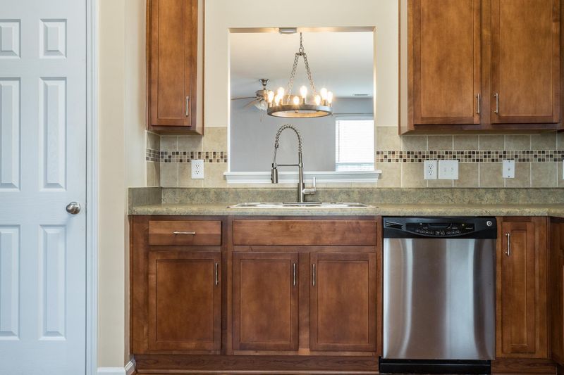 909 Summer Storm Dr, Durham, NC 27704