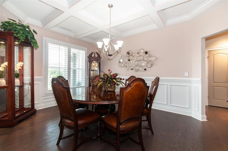 909 Traditions Ridge Dr, Wake Forest, NC 27587