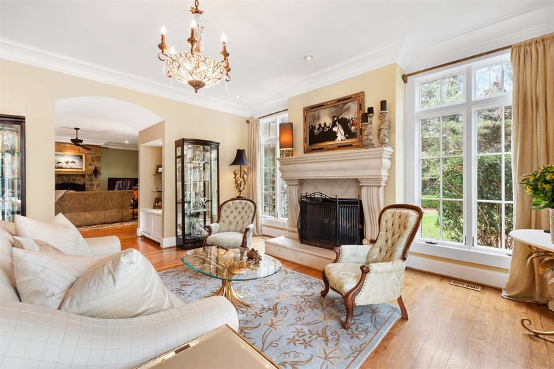 909 Vance St, Raleigh, NC 27608