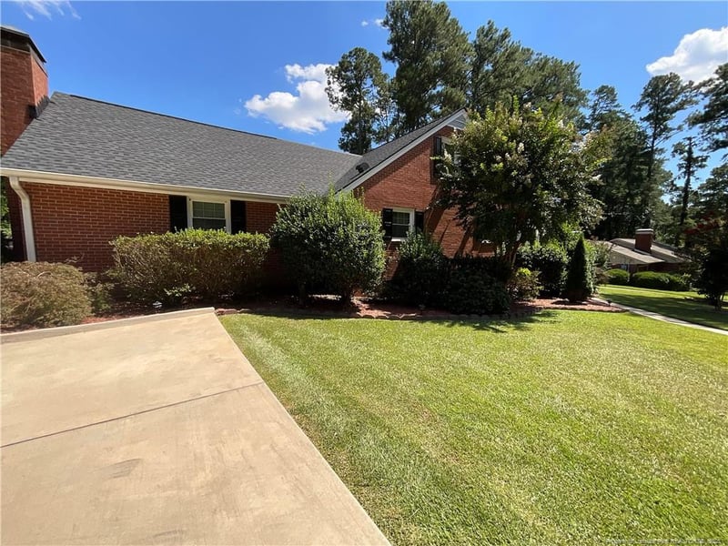 909 Whitford St, Sanford, NC 27330