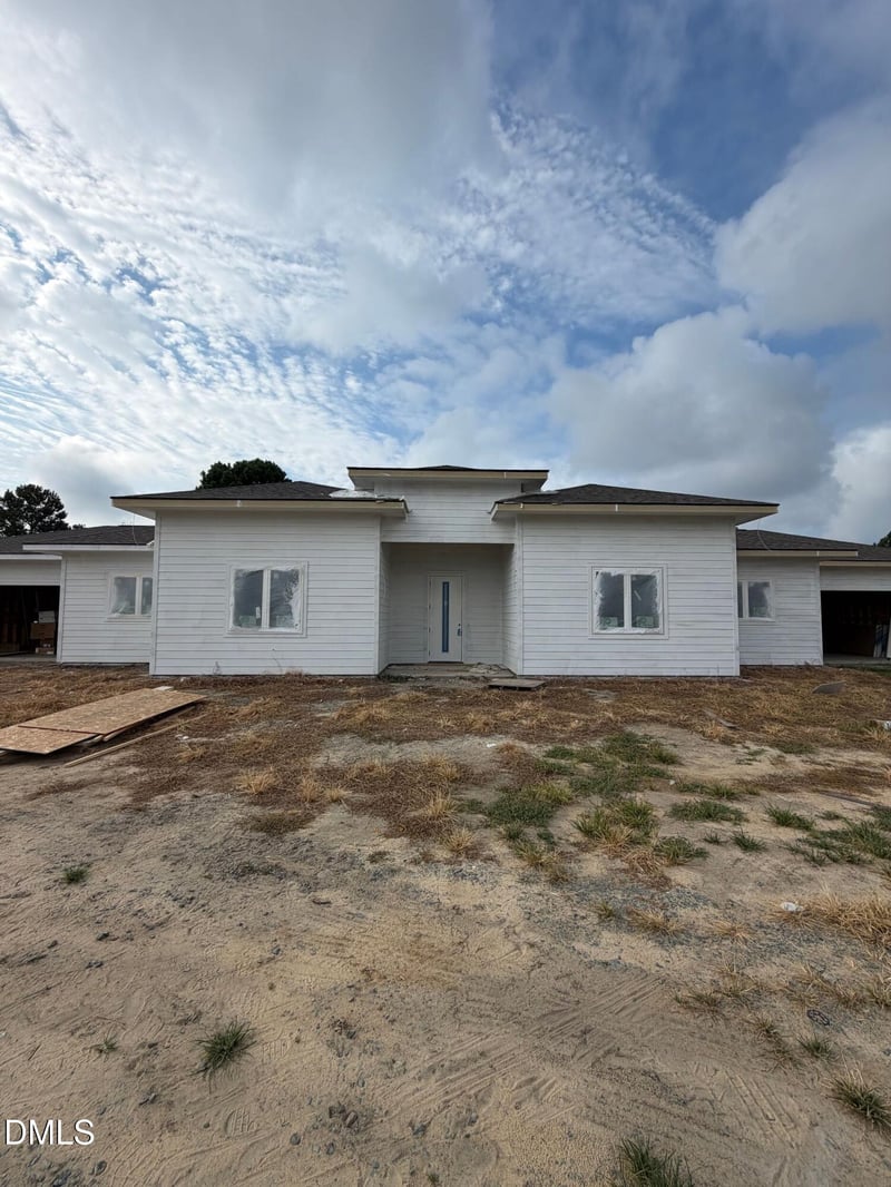 909 Wilbon Rd, Holly Springs, NC 27540