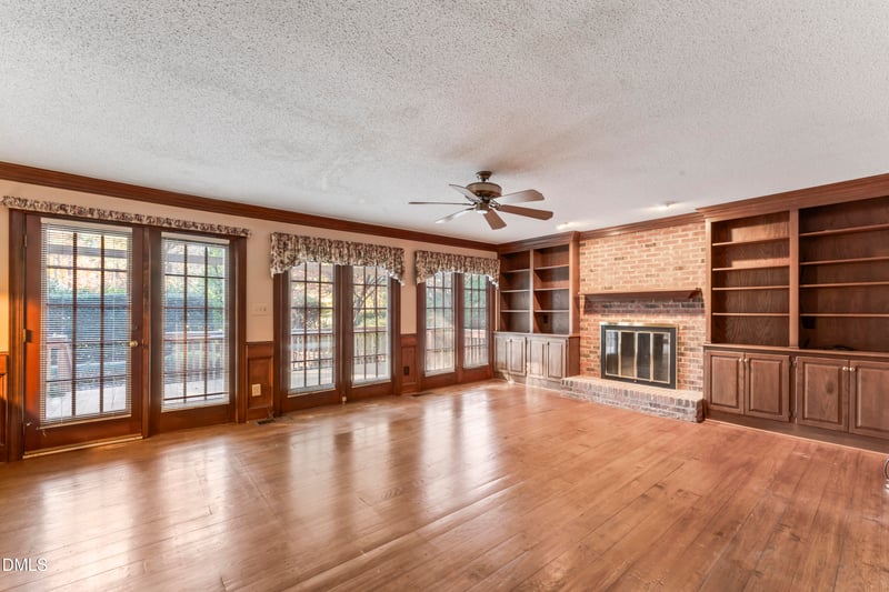 909 Willow Run South Dr, Raleigh, NC 27615