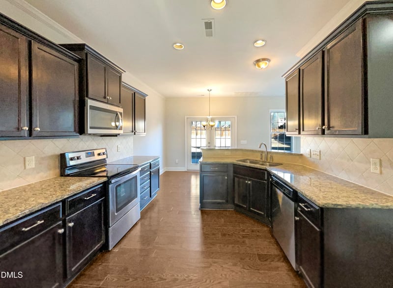 909 Wood Chapel Ln, Durham, NC 27703