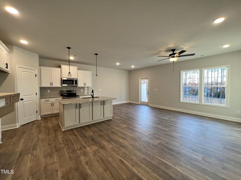 91 Calluna Dr, Clayton, NC 27520