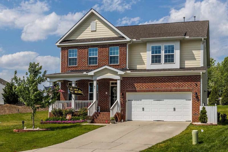 91 E Calvert Ct, Clayton, NC 27527
