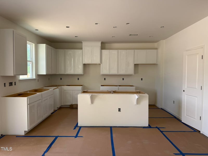 91 Caspian Ct, Lillington, NC 27546