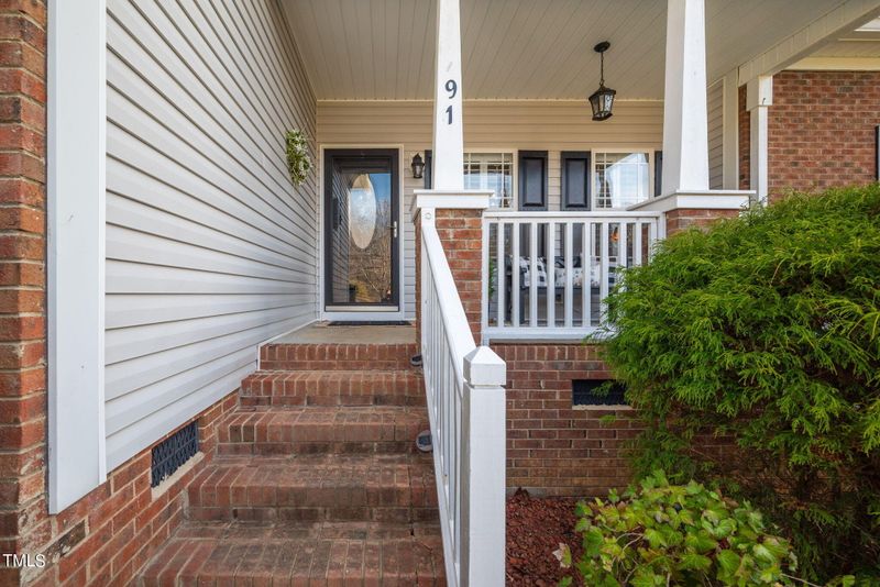 91 Eagle Point Ln, Clayton, NC 27520