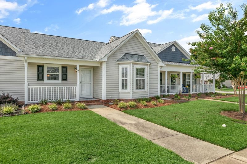 91 Fringe Tree Ln, Clayton, NC 27520