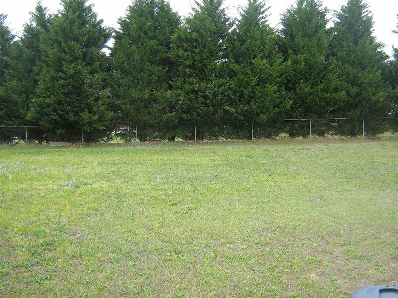 91 Hillcrest Dr, Willow Springs, NC 27592