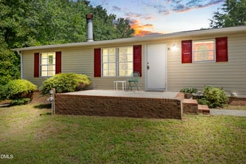 91 Kate Ln, Sanford, NC 27332
