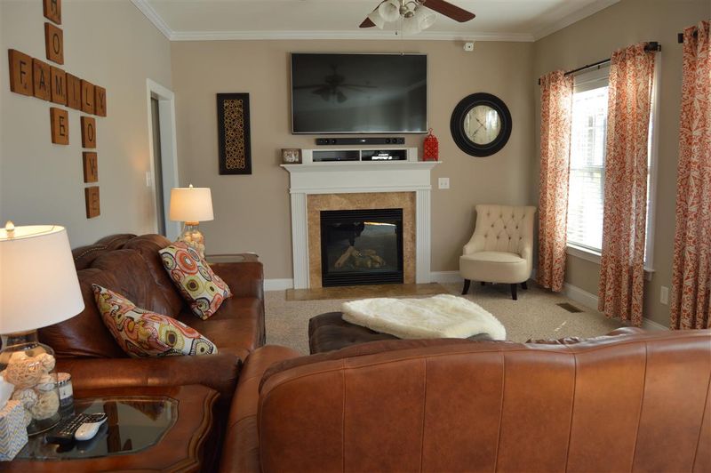 91 Lee Forest Ct, Clayton, NC 27520