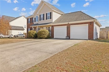 91 Lenoir Dr, Spring Lake, NC 28390