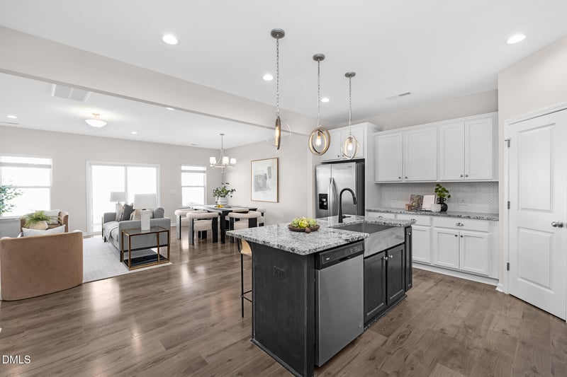 91 Little Leaf Ln #103, Clayton, NC 27527